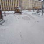 Уборка снега на придомовой территории МКД по адресу улица Энергостроителей 25 корпус 3 | 26 декабря 2025 года Уборка снега на придомовой территории МКД по адресу улица Энергостроителей 25 корпус 3 | 26 декабря 2025 года